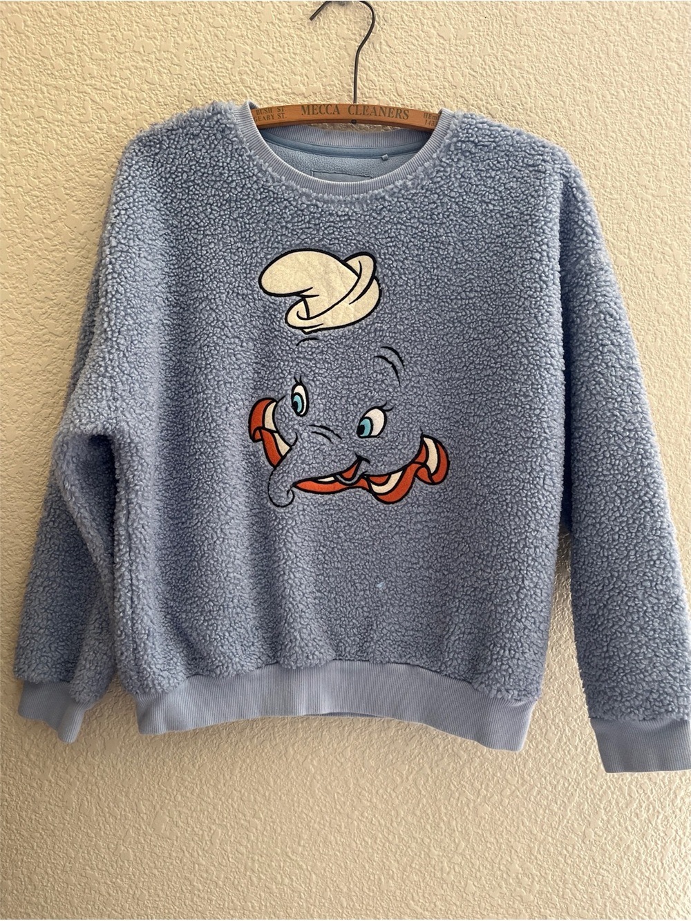 Disney Dumbo Fleece Crewneck Women’s Size Small